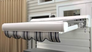 Cassette Awning Using a Sunea RTS Motor